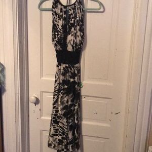 Women’s sparkle cocktail dress sure to impress!